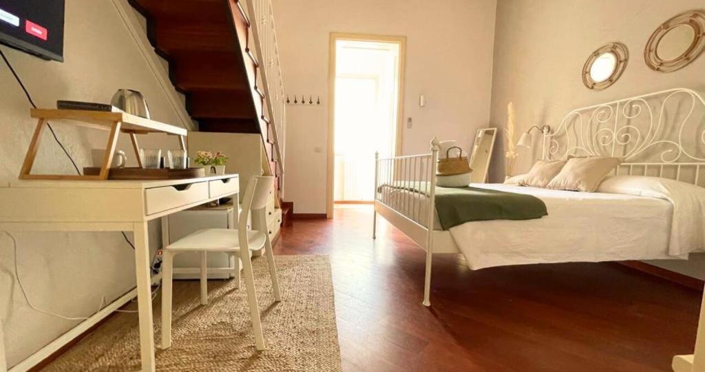 Apulia Journey - Manzoni 11 Hotel Bari Ngoại thất bức ảnh