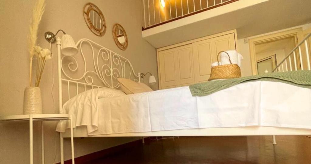 Apulia Journey - Manzoni 11 Hotel Bari Ngoại thất bức ảnh