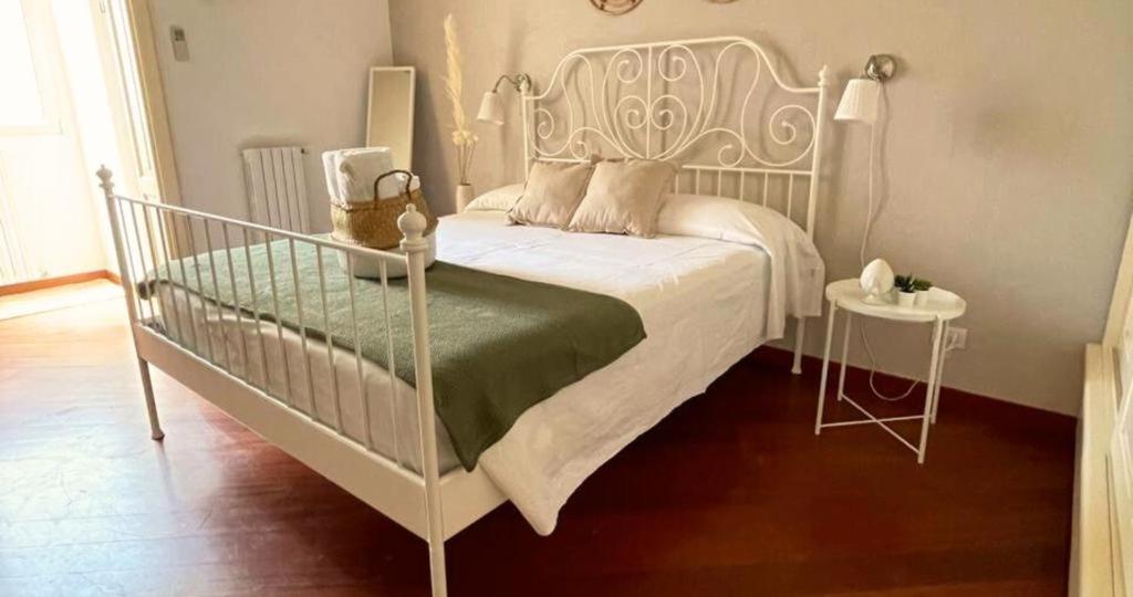 Apulia Journey - Manzoni 11 Hotel Bari Ngoại thất bức ảnh